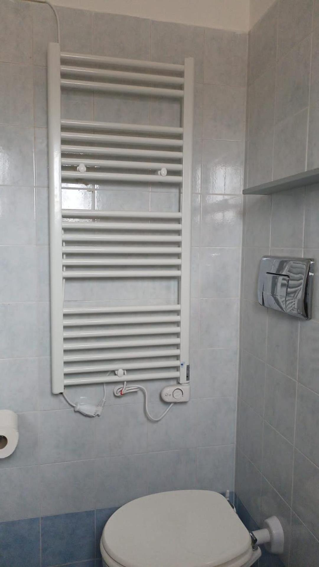 Casa N 2 Con Parcheggio Privato E Colonnina Ricarica Apartment Livorno Bagian luar foto
