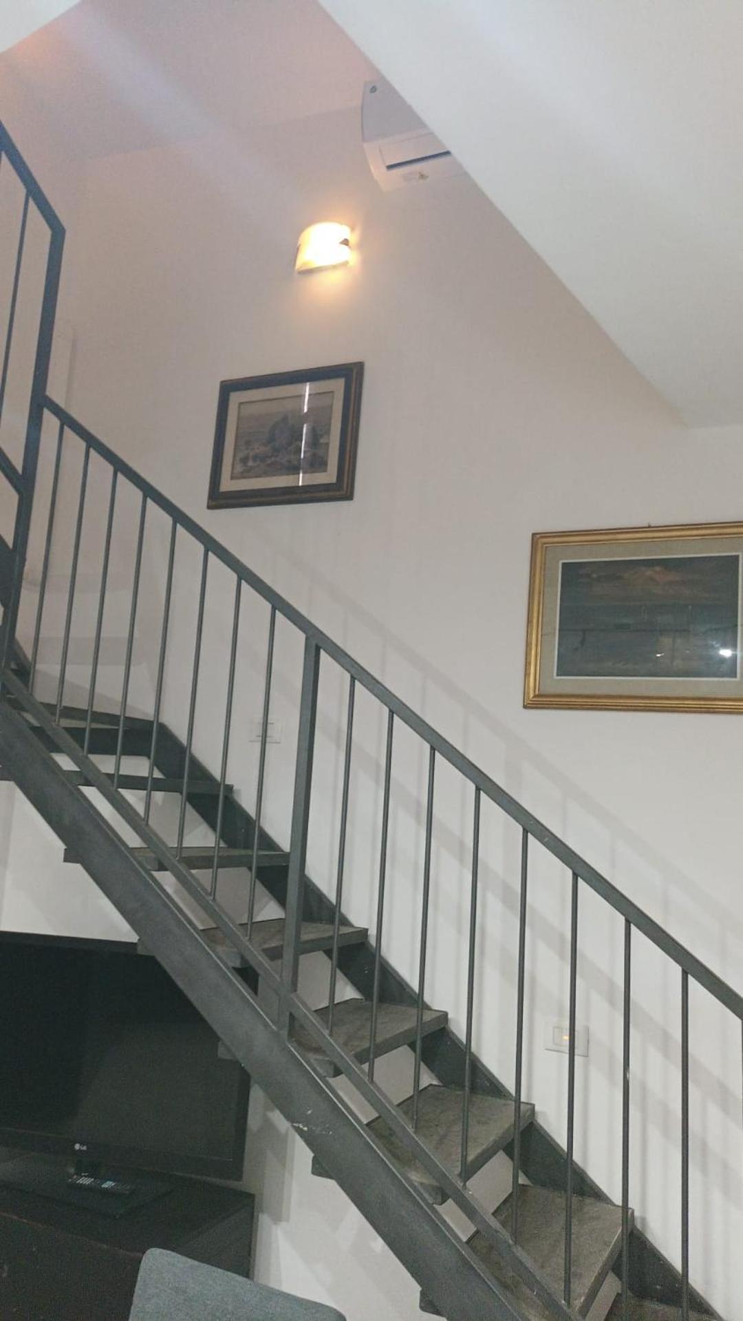 Casa N 2 Con Parcheggio Privato E Colonnina Ricarica Apartment Livorno Bagian luar foto