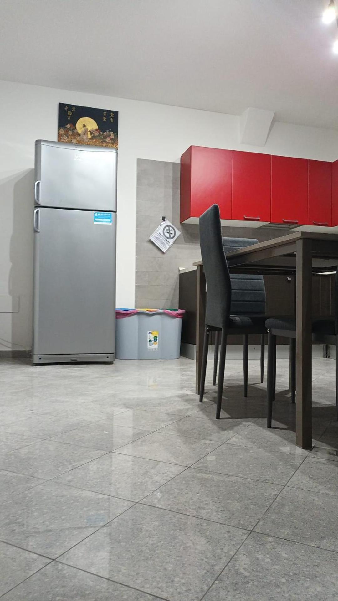 Casa N 2 Con Parcheggio Privato E Colonnina Ricarica Apartment Livorno Bagian luar foto