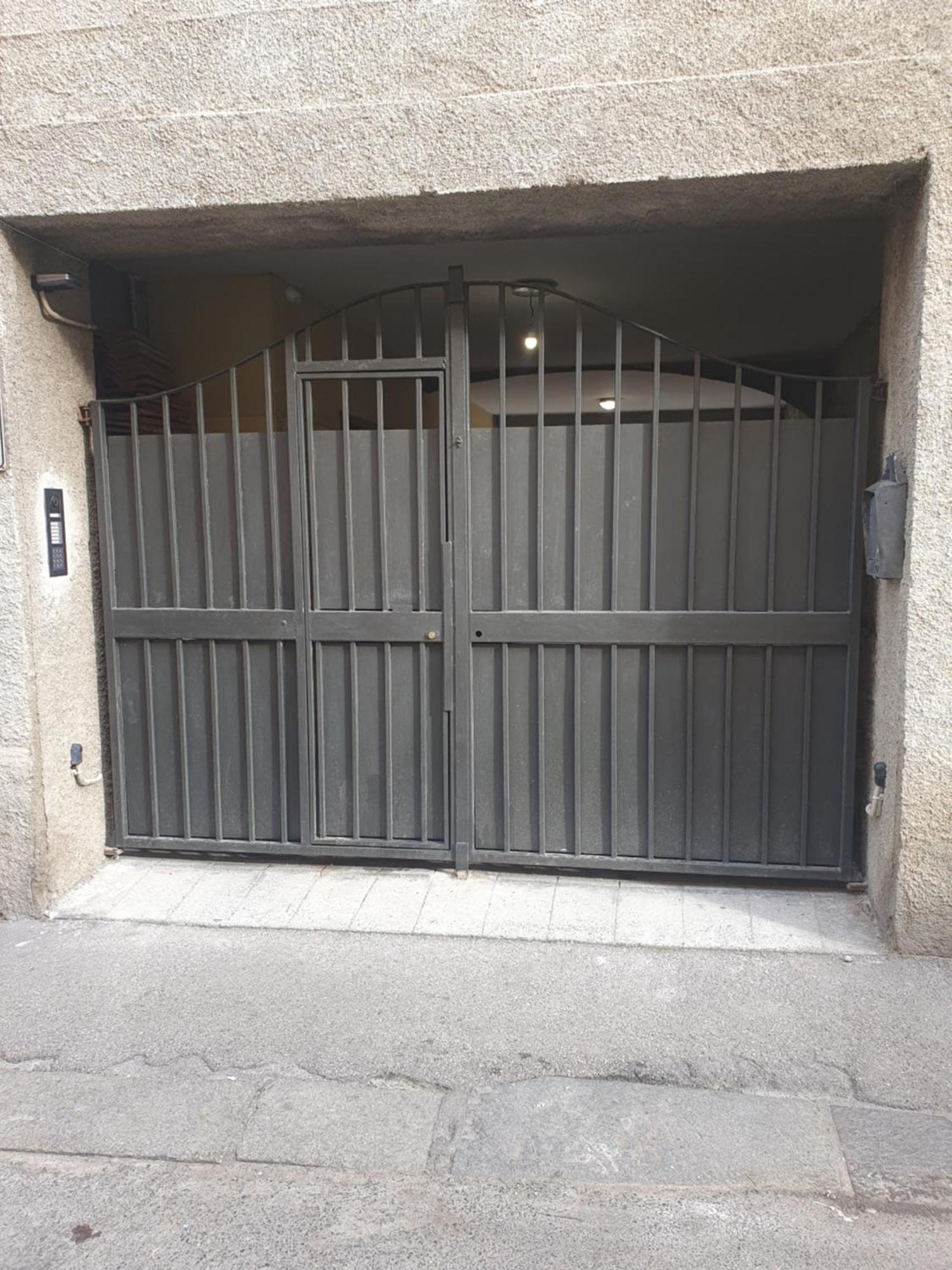 Casa N 2 Con Parcheggio Privato E Colonnina Ricarica Apartment Livorno Bagian luar foto